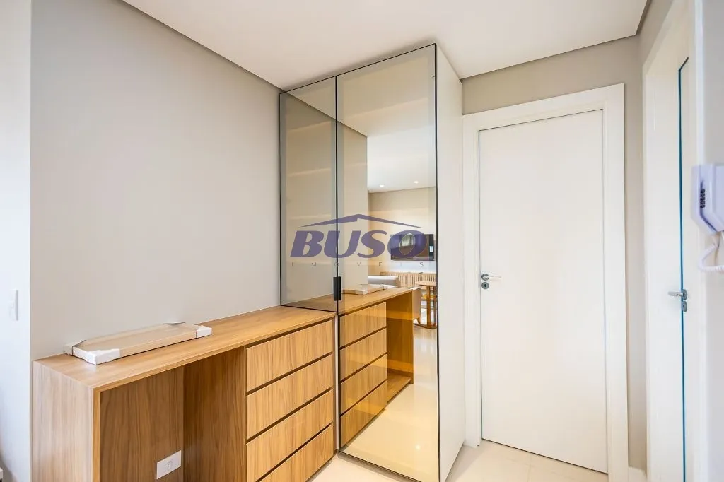 Apartamento amueblado con 1 dormitorio y cocina abierta — photo 23