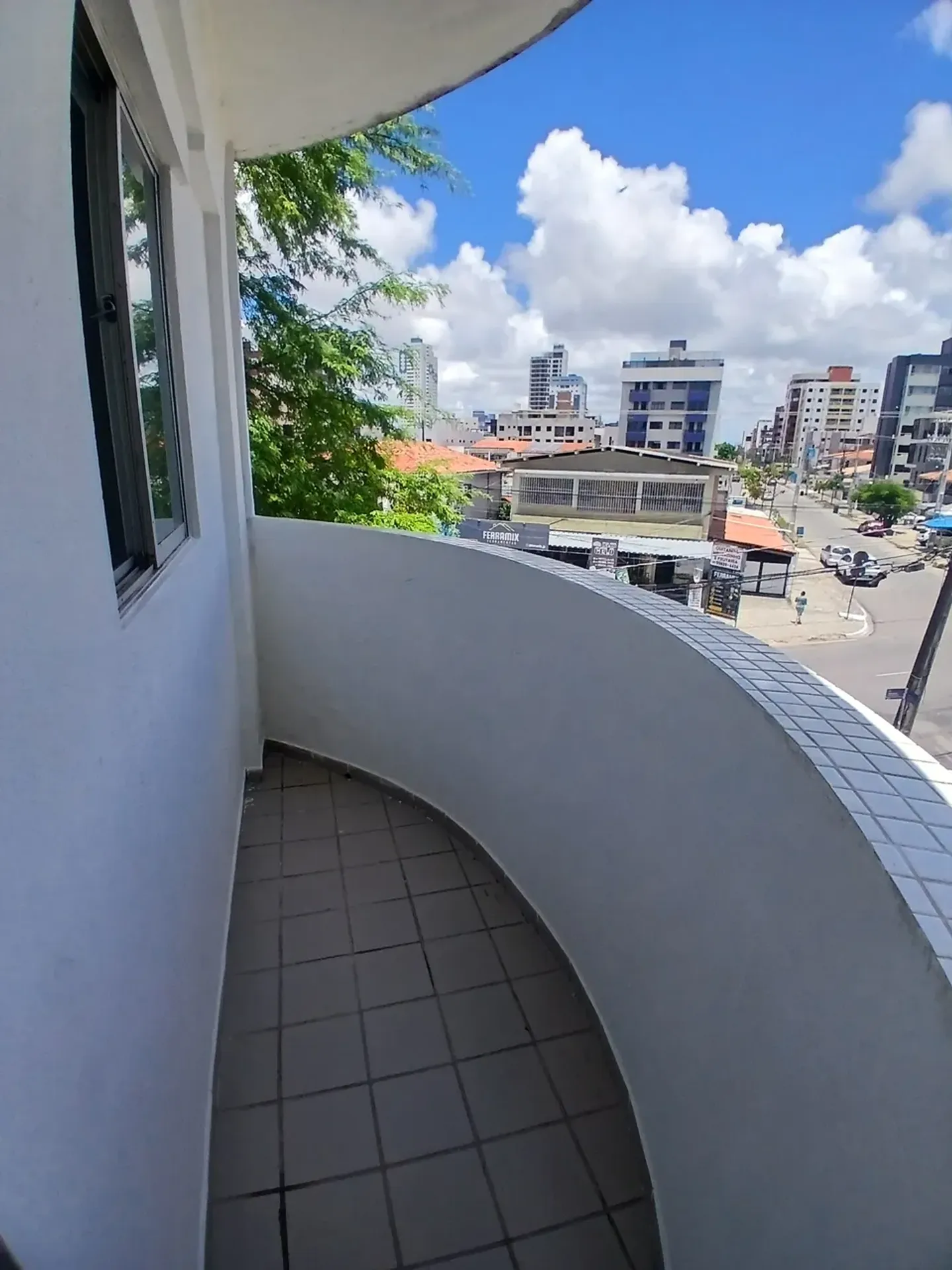 Квартира 52 м² з видом на воду та власним барбекю — photo 8