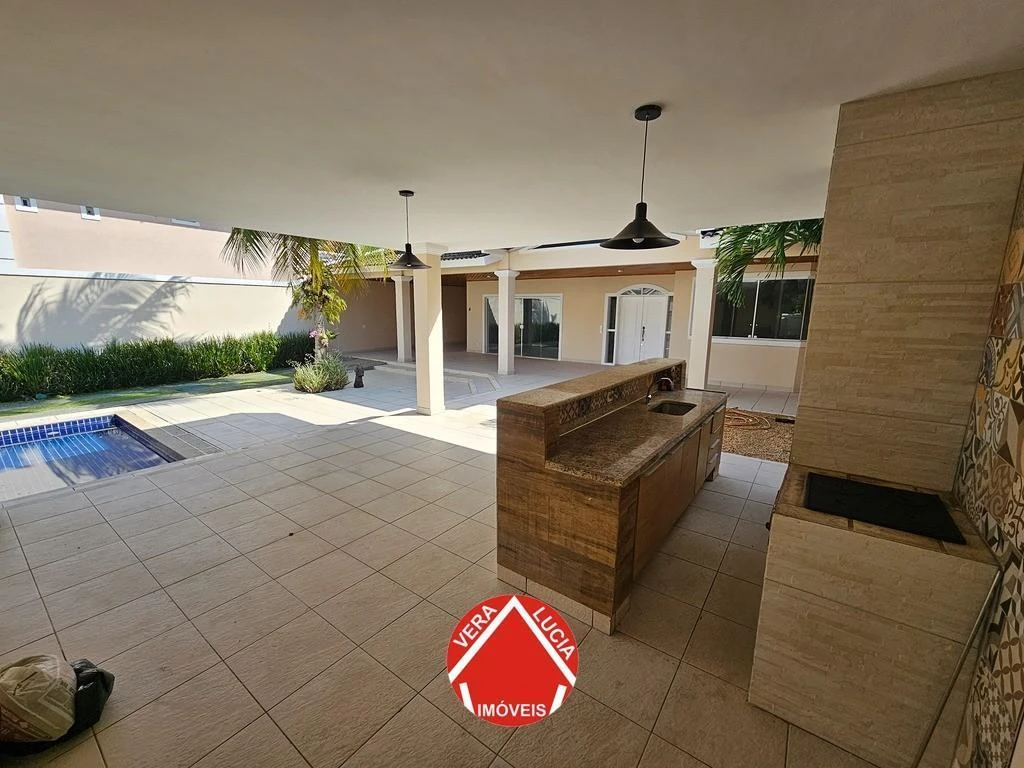 Casa, 600 m², com closet — photo 25
