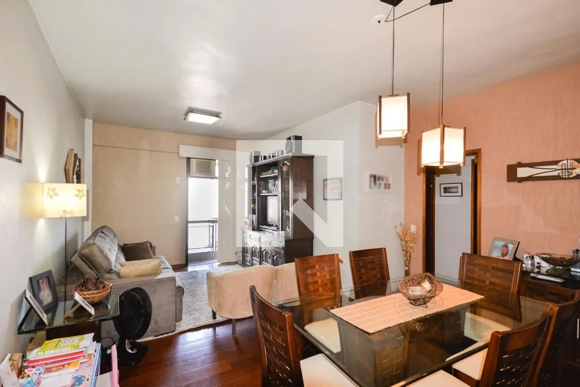 Apartamento mobiliado, 79 m², com churrasqueira privativa