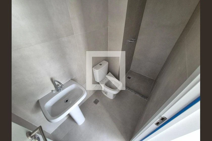3-bedroom apartment with a mountain view in Rio de Janeiro — photo 32