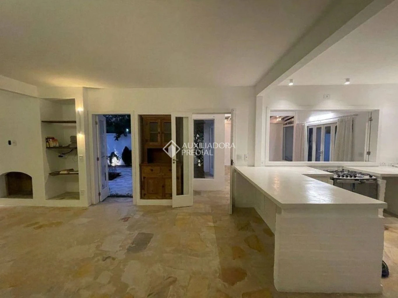 Casa mobiliada, 278 m², com piscina privativa — photo 4