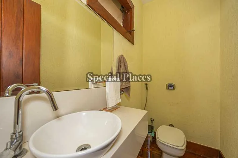 Furnished house with 5 bedrooms and 5 bathrooms plus balcony — photo 30