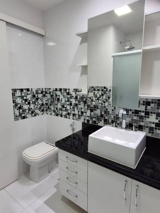 90 m² apartment with 2 bedrooms and a balcony — photo 9