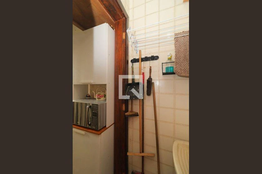 Apartamento de 3 dormitorios, 80 m² y balcón — photo 42