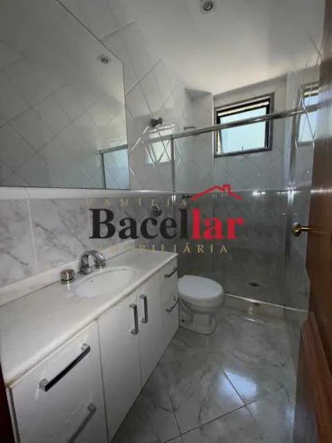 Apartment with a closed kitchen and 4 bedrooms — photo 3