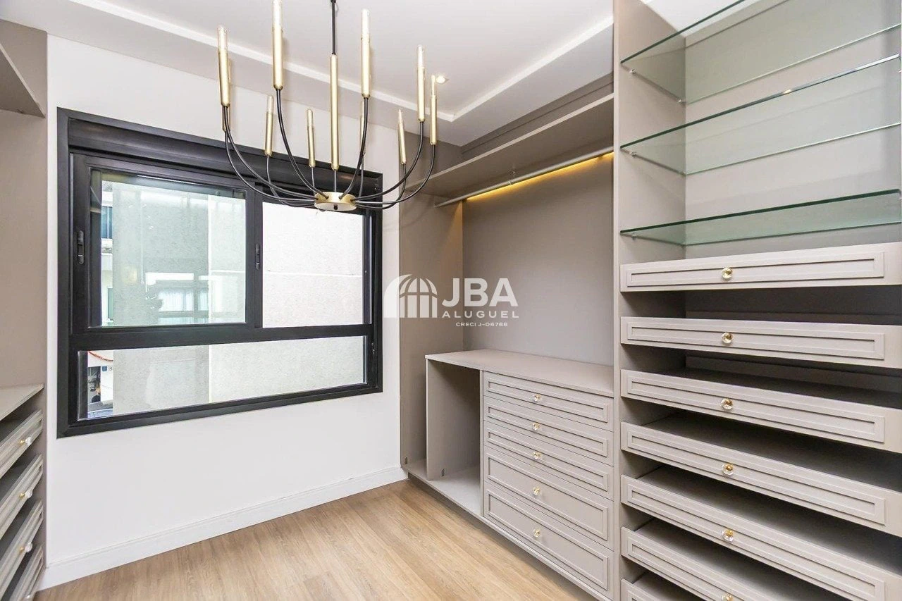 Floor-to-ceiling windows in a 2-bedroom house, 143 m² — photo 15