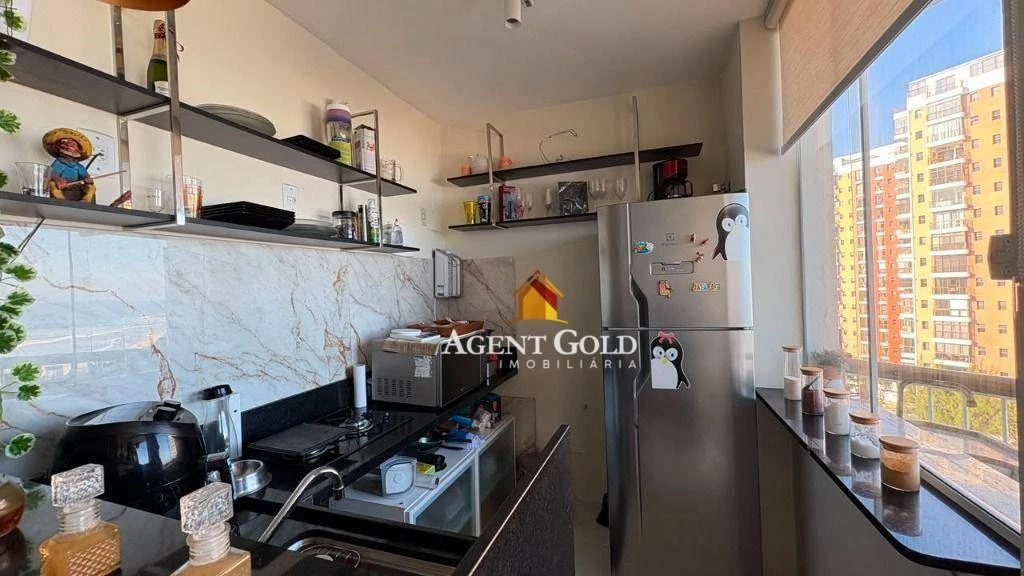 Apartamento mobiliado com 1 quarto e varanda com fechamento — photo 5