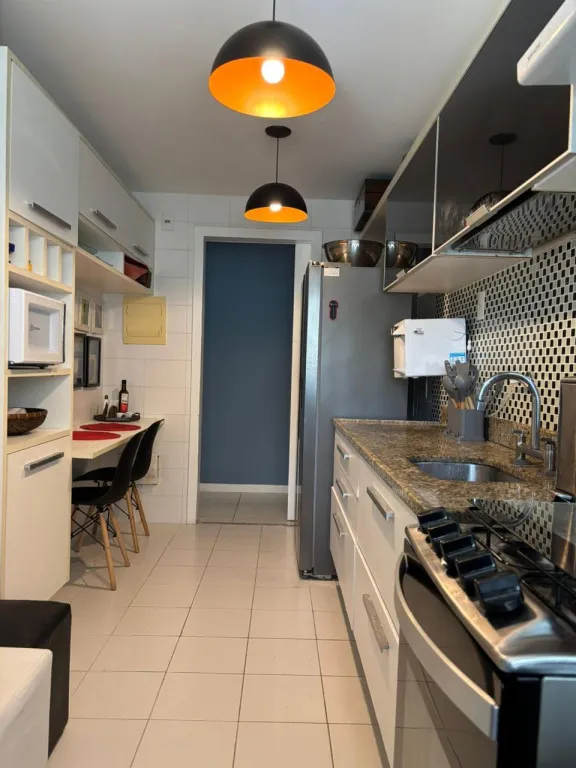 Apartamento mobiliado para locação com 3 quartos e 2 banheiros — photo 22