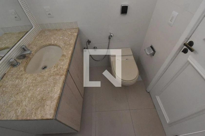 Ванна та 4 спальні: квартира 284 м² — photo 36