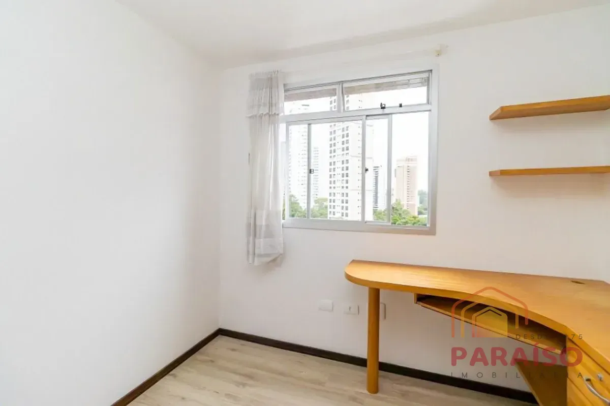2-bedroom apartment with a grill on the balcony — photo 7