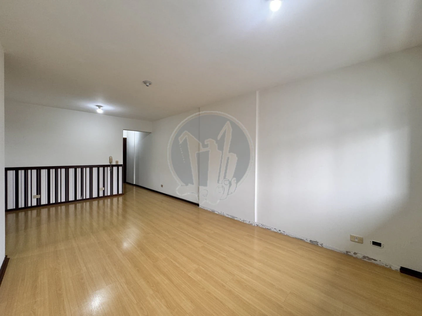 Departamento, 104 m², con piso de madera o laminado — photo 22