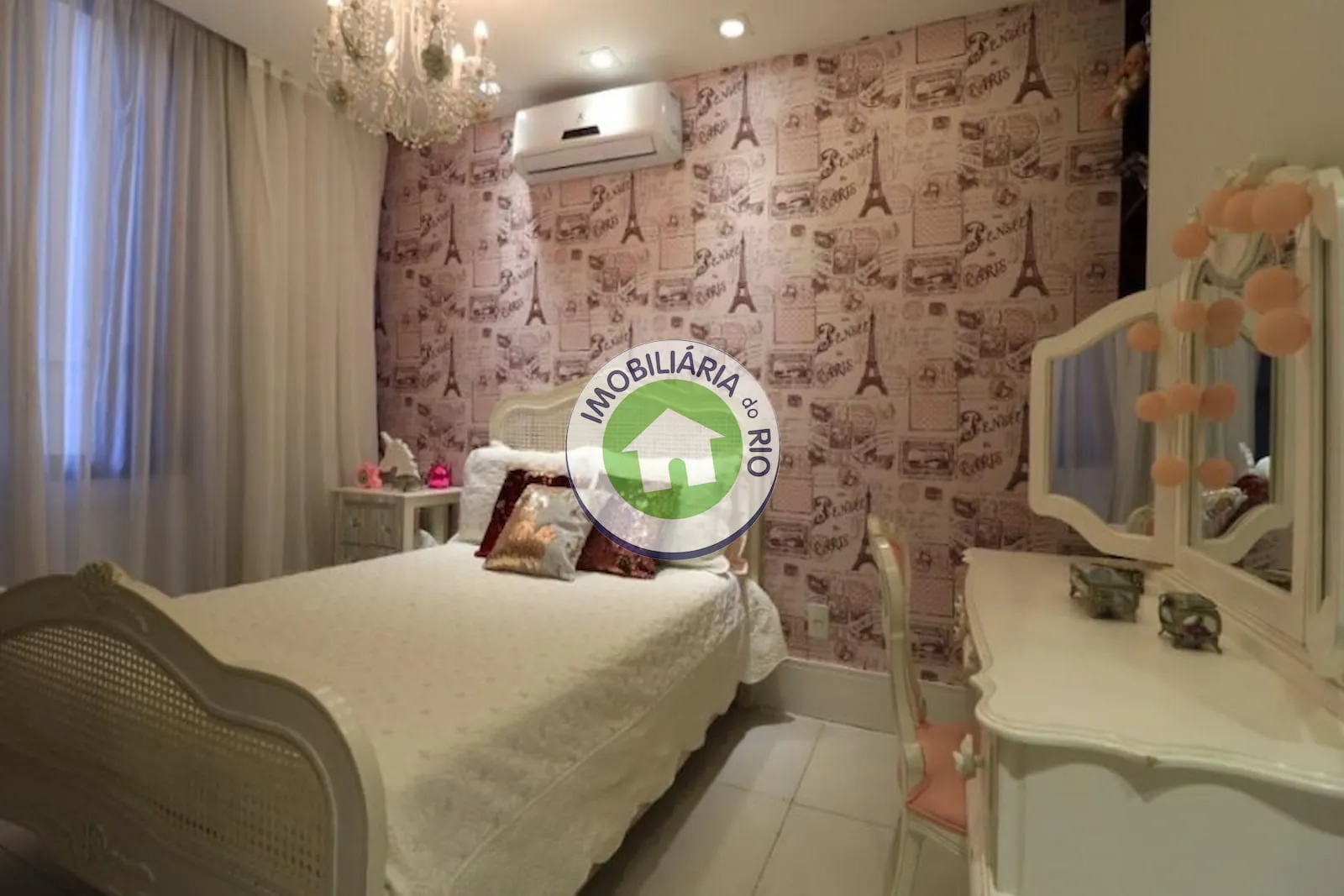 Apartamento mobiliado com 4 quartos e 350 m² — photo 29