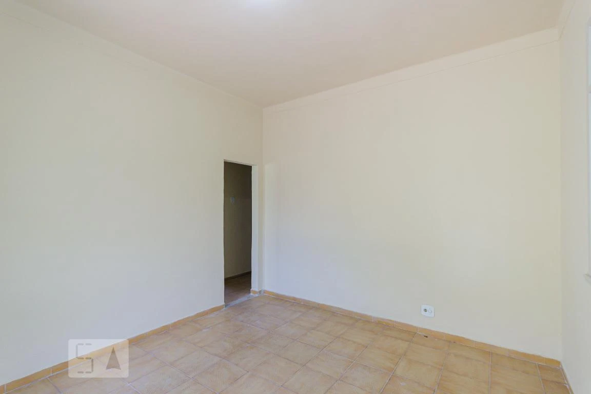 House, 200 m², with a grill on the balcony — photo 31
