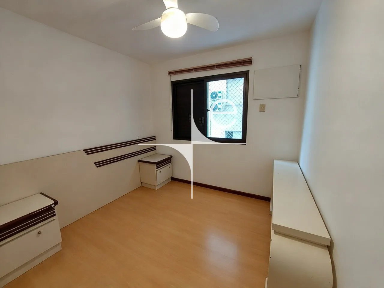 Apartamento de 2 quartos com closet, Centro — photo 5