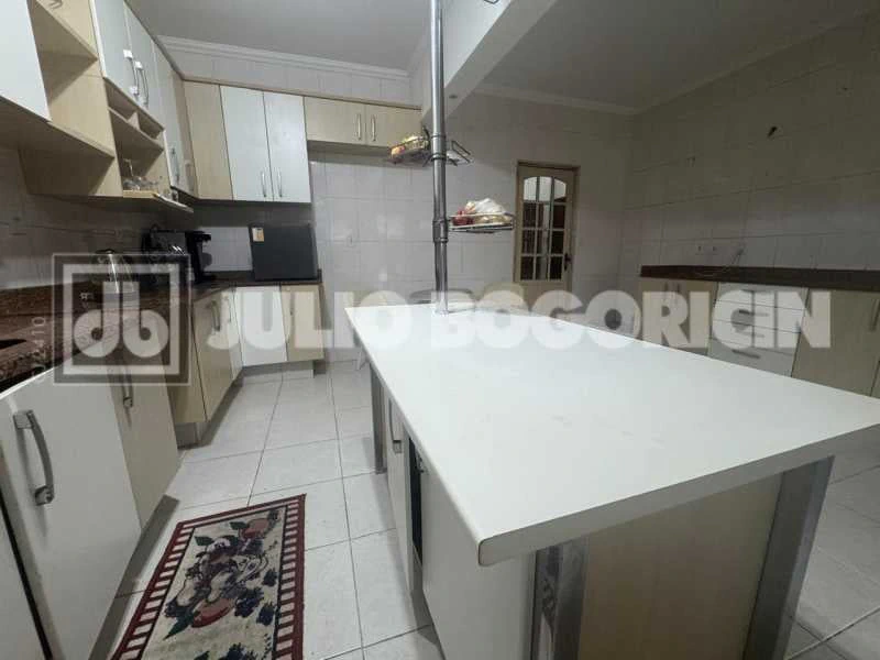 Дом 429 м²: 4 спальни, 5 парковочных мест, барбекю — photo 10