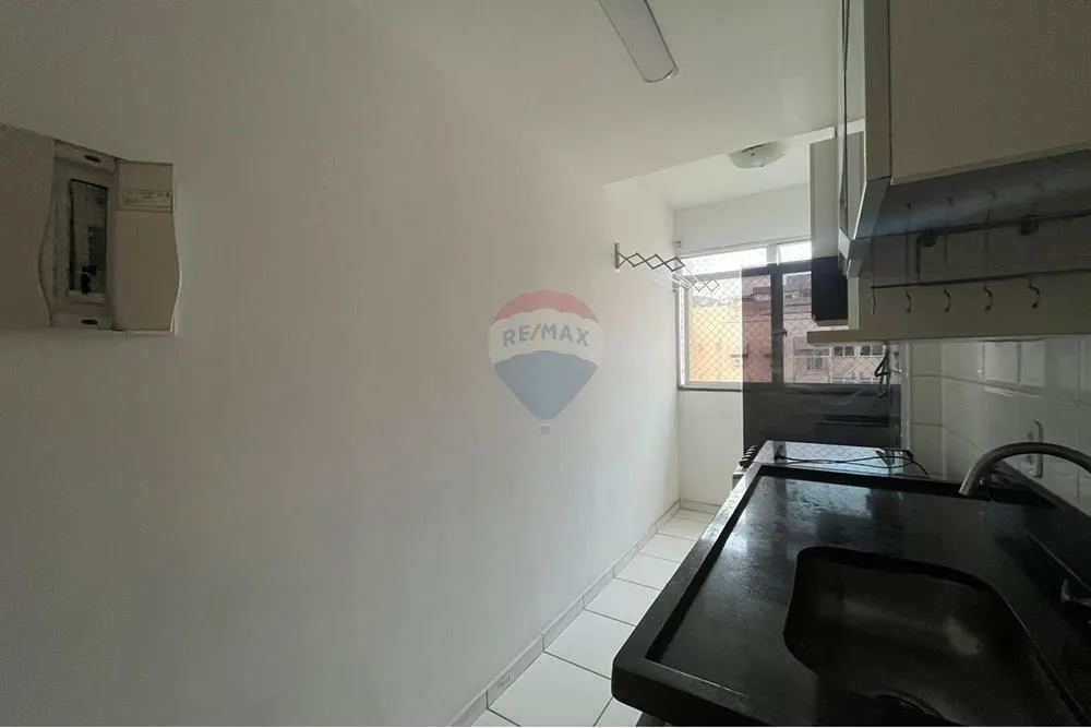 2-bedroom apartment in a building with a gym — photo 21