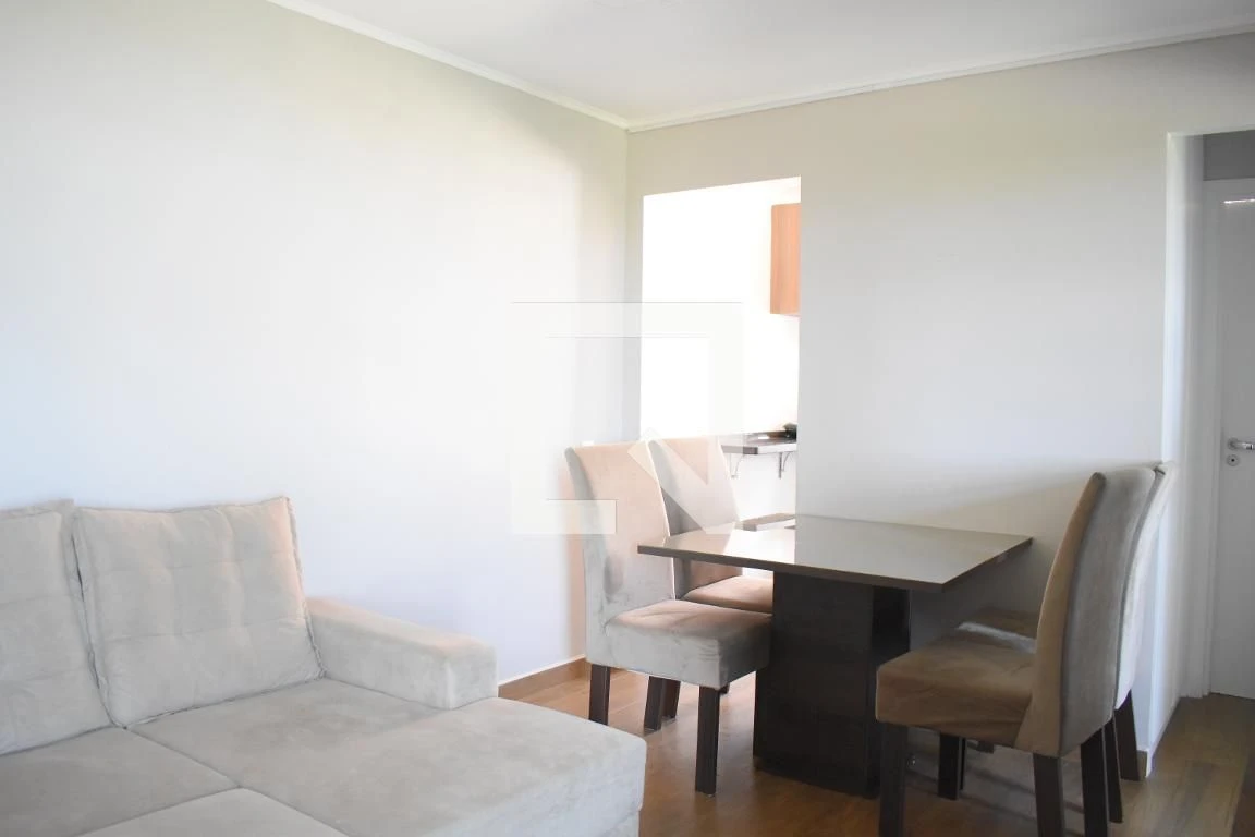 2-bedroom apartment with a washing machine in Curitiba — photo 25