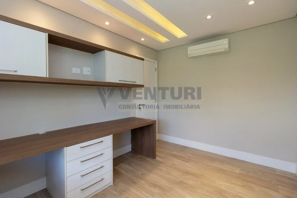 Apartment with 4 bedrooms, 3 parking spots and open kitchen — photo 13