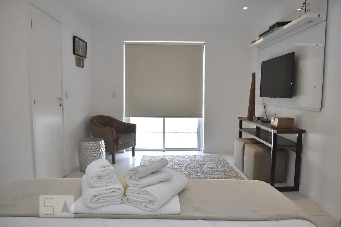 Apartamento mobiliado com 5 quartos e 2 suítes — photo 75