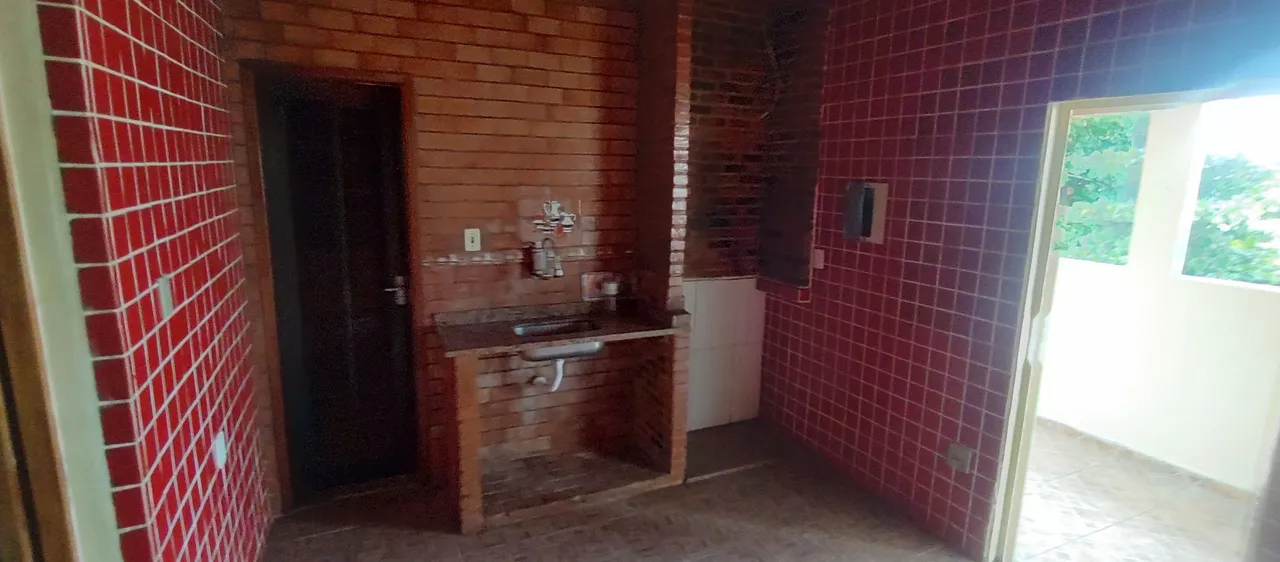 1-bedroom apartment with balcony and laundry area — photo 11