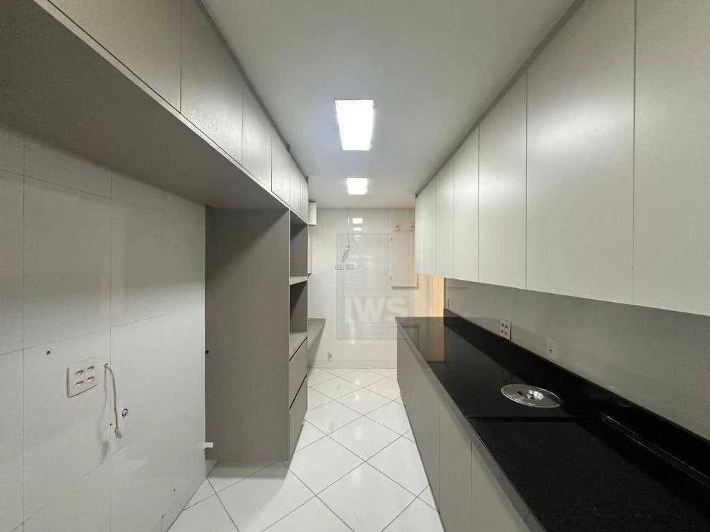 Furnished duplex penthouse with enclosed balcony — photo 25