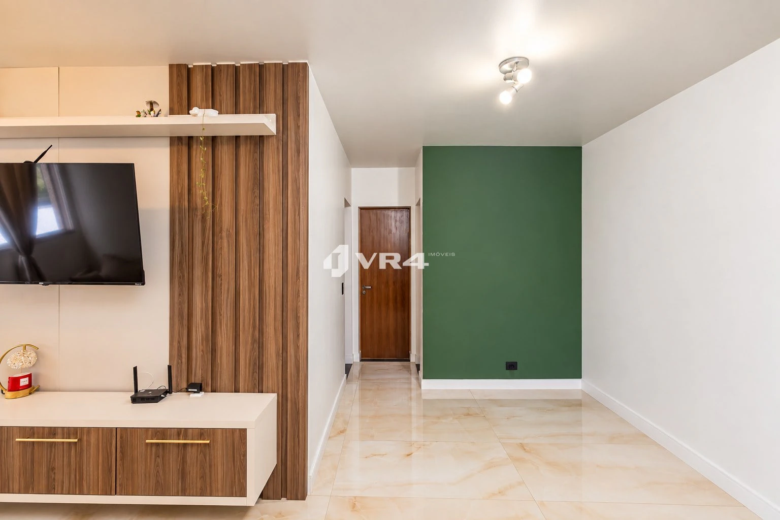 Furnished apartment, 54 m², with a home office — photo 17