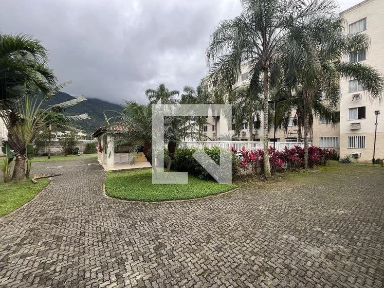 3-bedroom apartment with a mountain view in Rio de Janeiro — photo 10