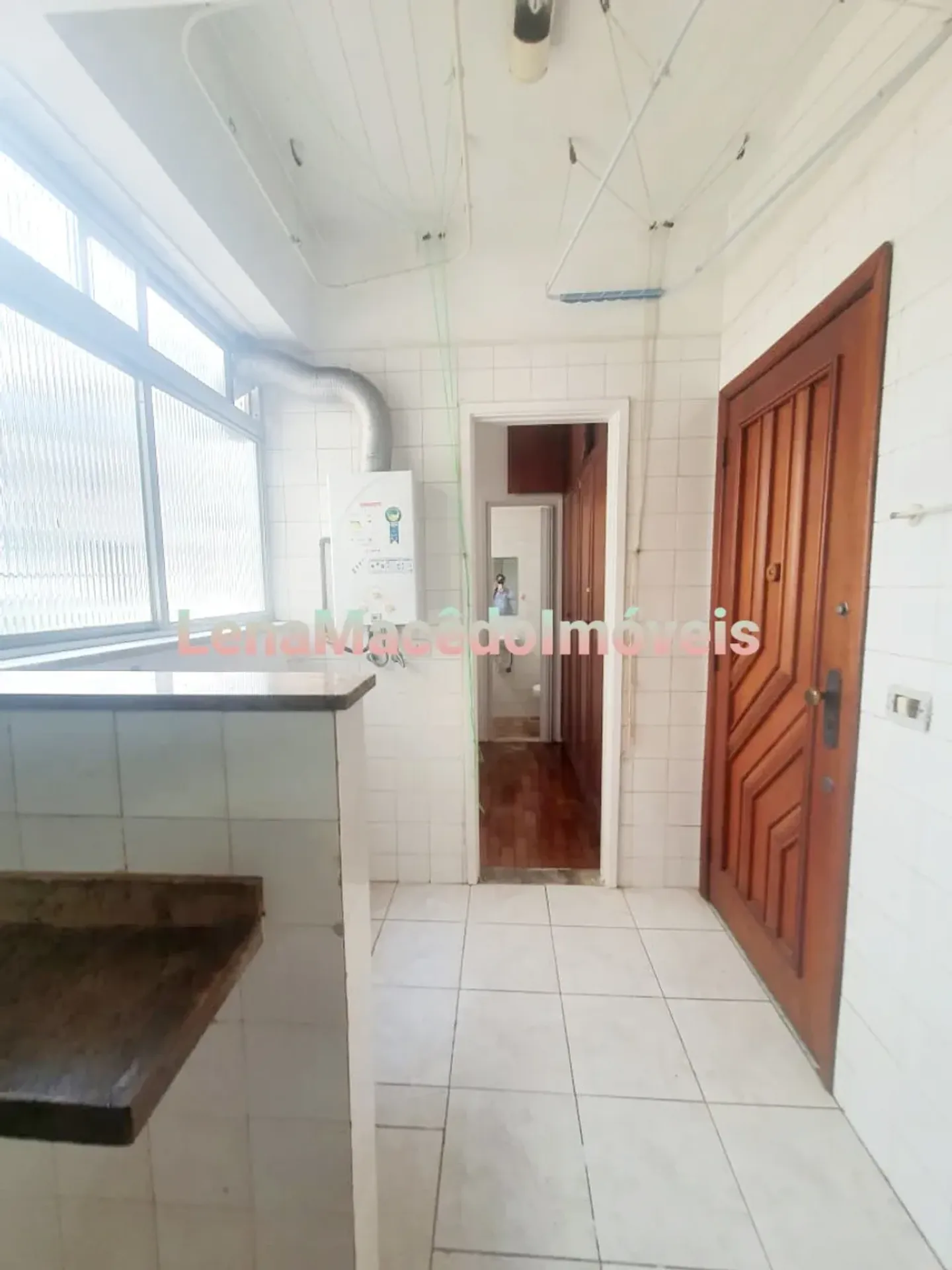 4-bedroom apartment with balcony and 1 parking space — photo 39