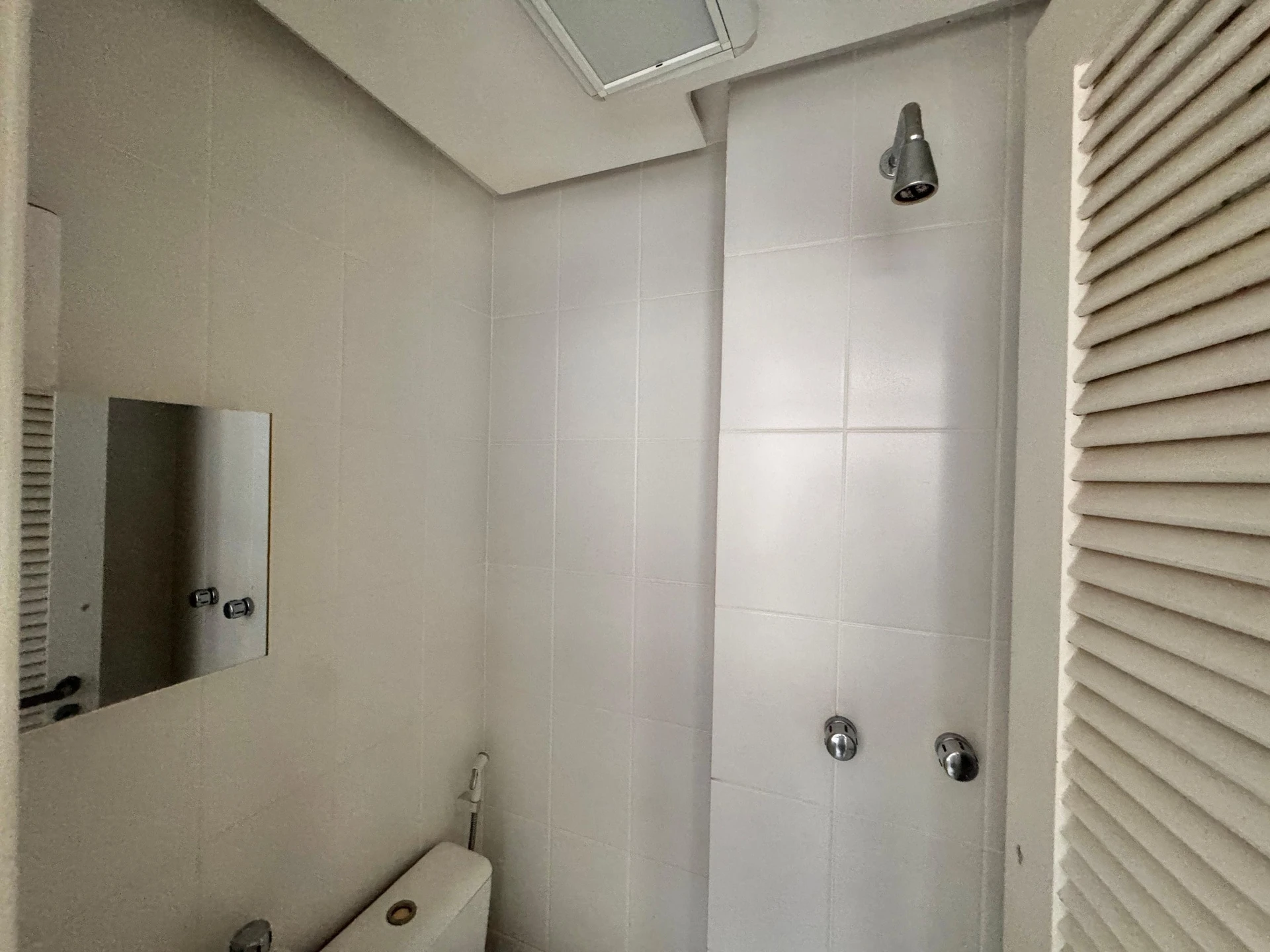 Квартира с 2 спальнями и застеклённым балконом — photo 28