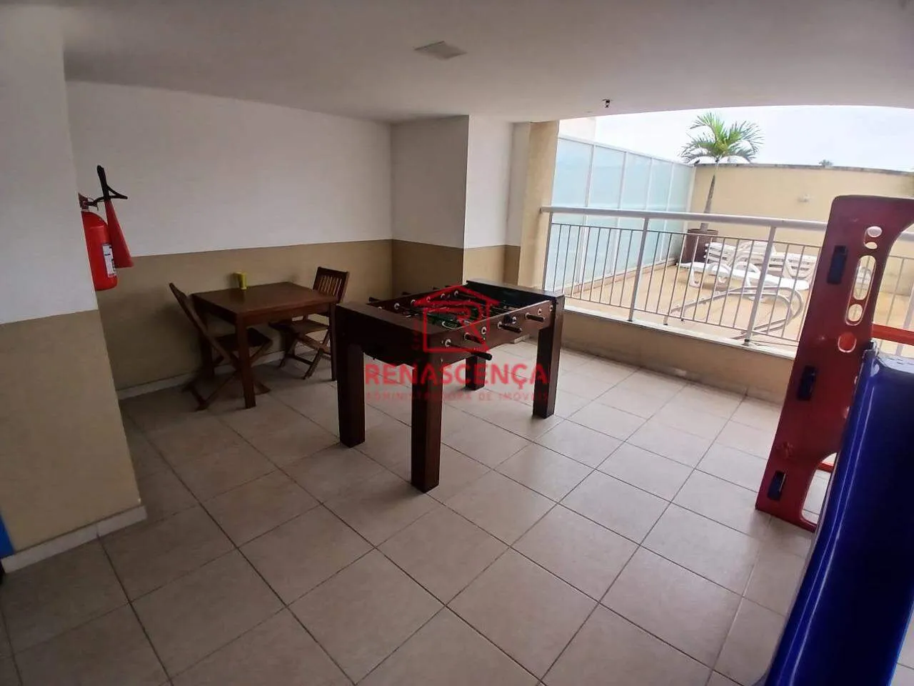 Apartamento mobiliado de 2 quartos em condomínio com piscina — photo 16