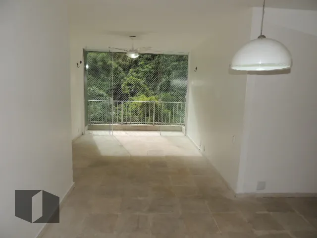 Apartment with 2 bedrooms, 3 bathrooms and mountain views — photo 11