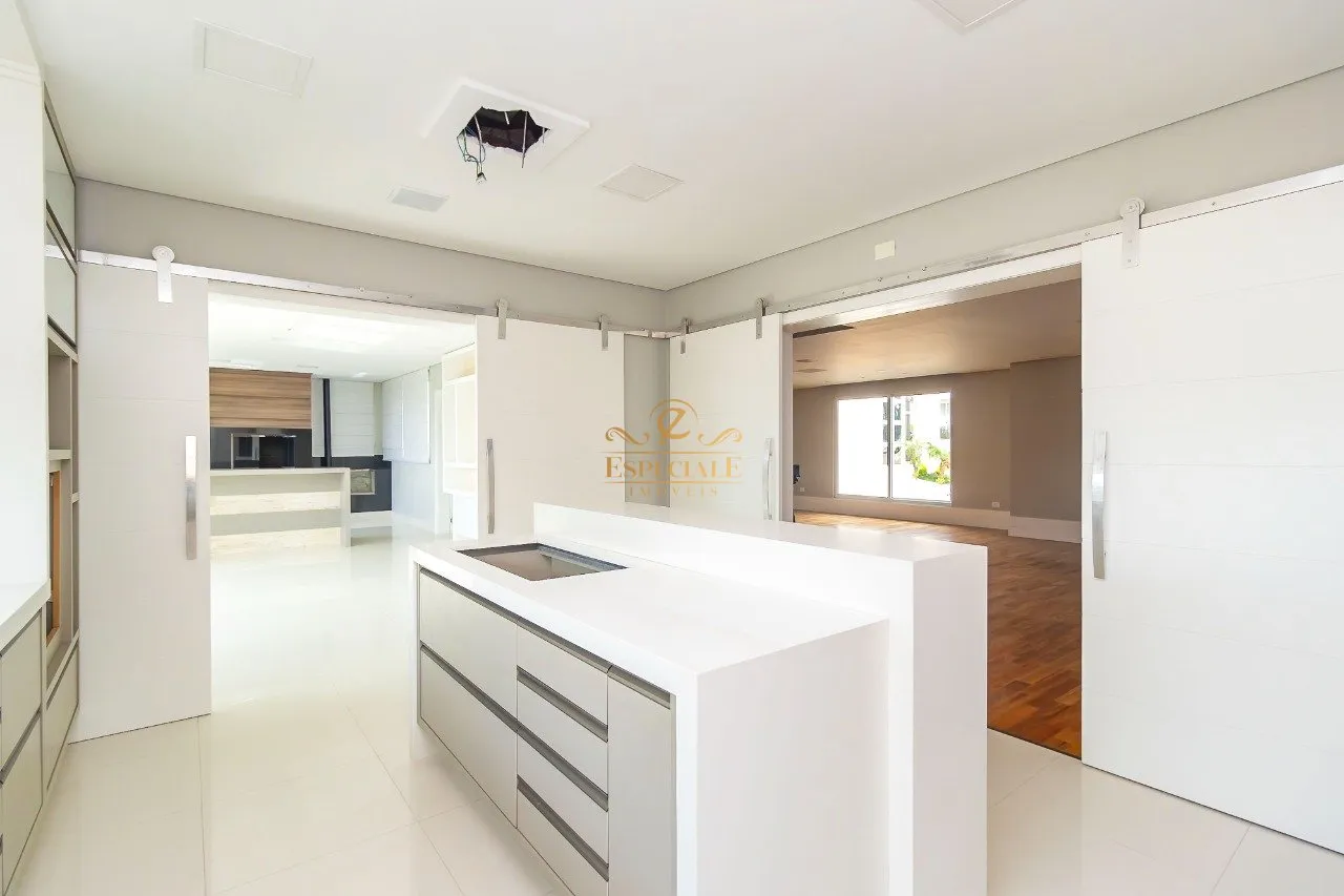 Gated-condo house with 4 en-suite bedrooms and 492 m² — photo 16