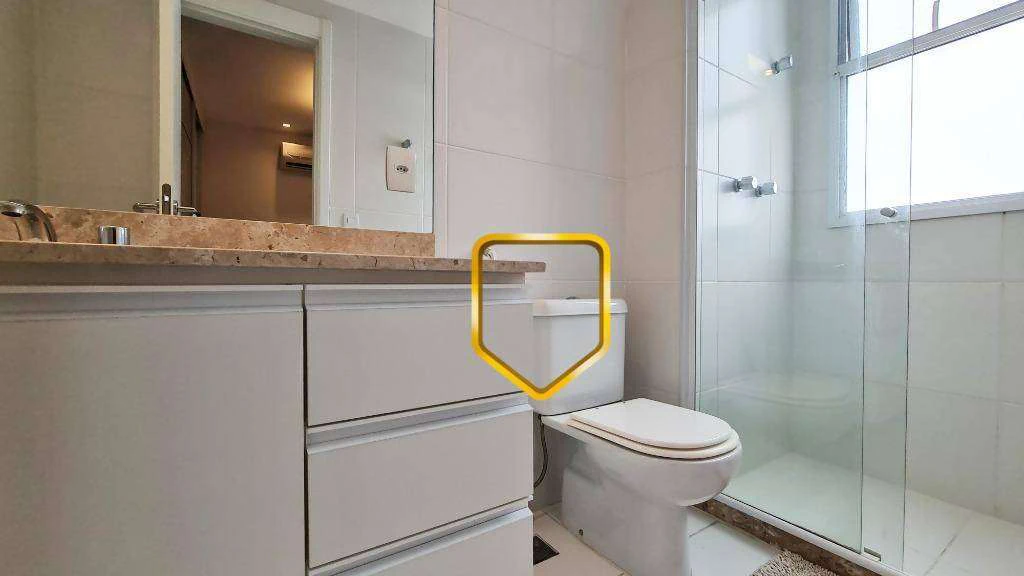 Furnished apartment with 3 en-suite bedrooms and 147 m² — photo 7