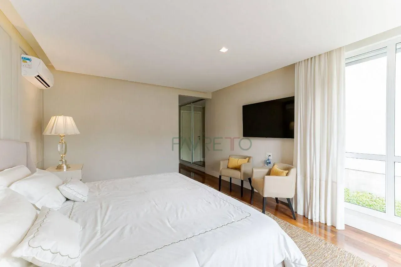 Casa de 3 dormitorios con jacuzzi en Curitiba — photo 6