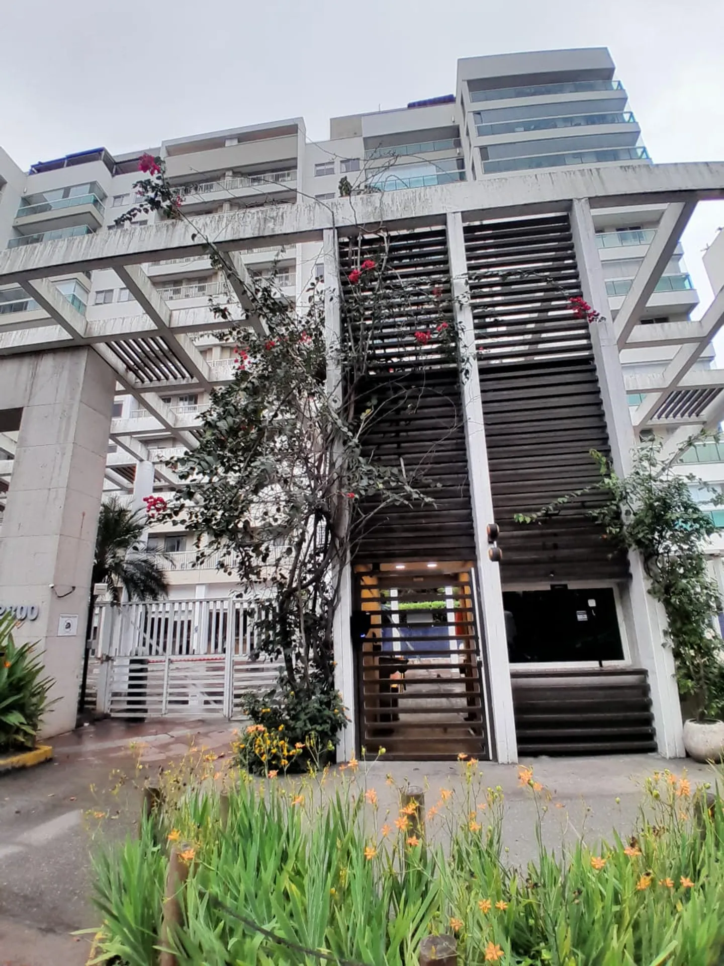 Apartment with 3 bedrooms and 2 bathrooms — photo 31