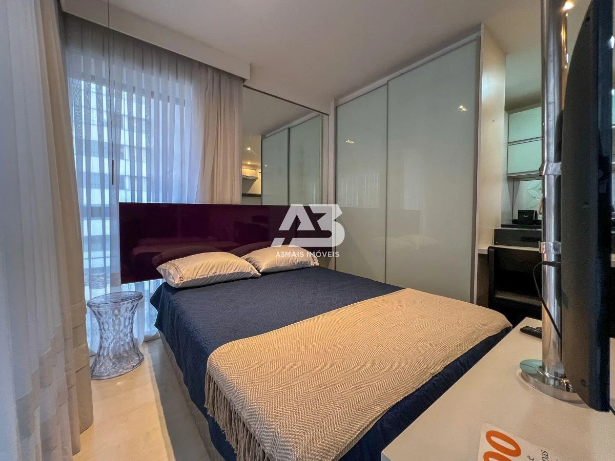 Furnished studio 33 m² with 1 bedroom and balcony — photo 4