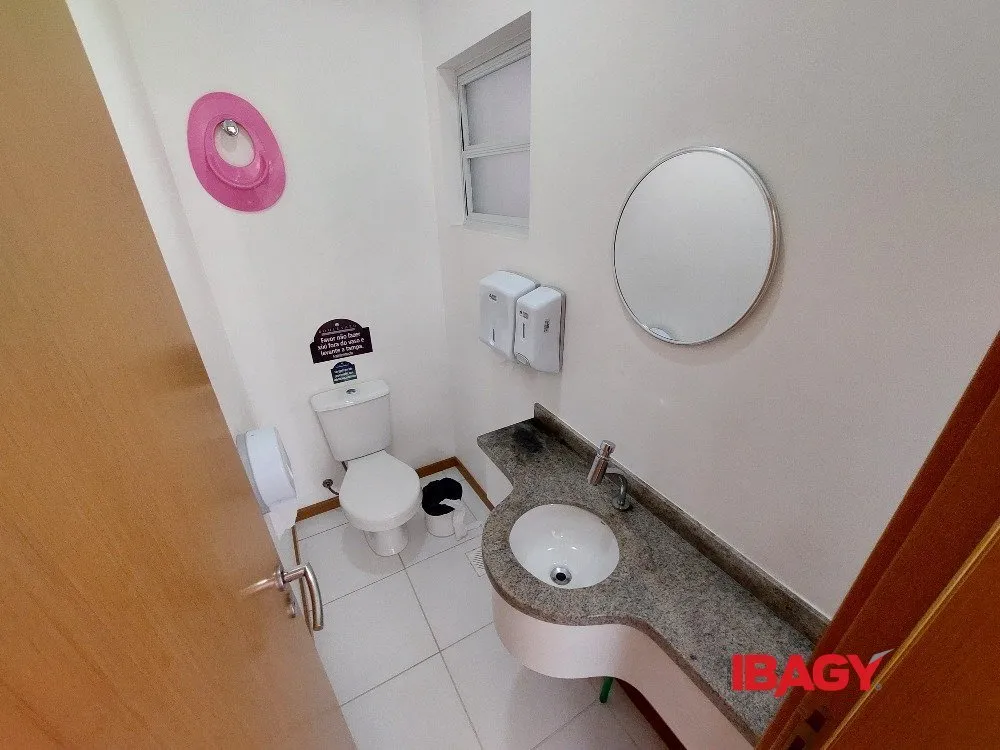 2-bedroom apartment with en-suite baths and balcony grill — photo 33