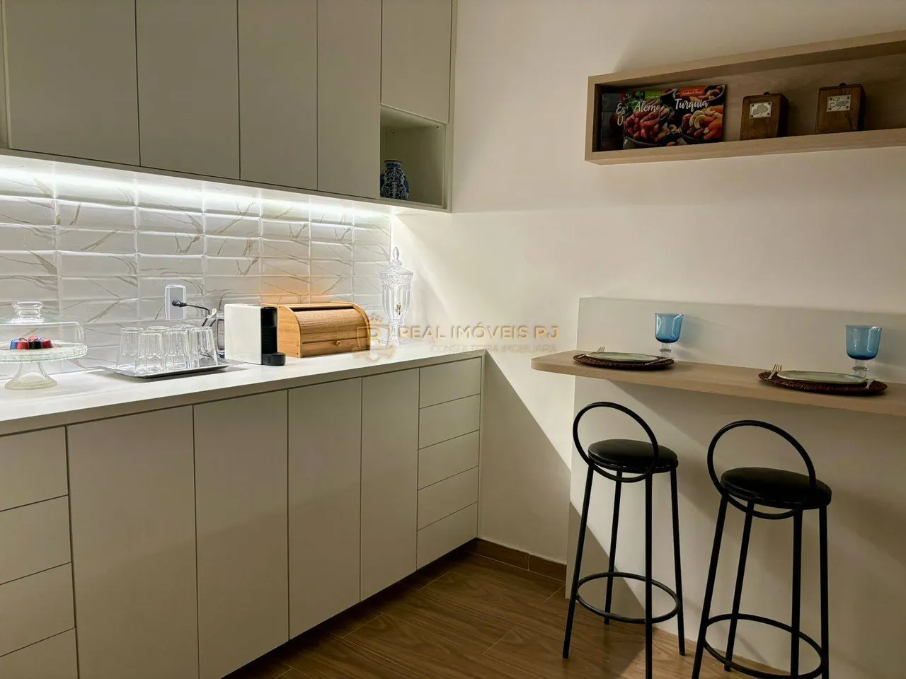 Furnished duplex house with open kitchen and 400 m² — photo 8