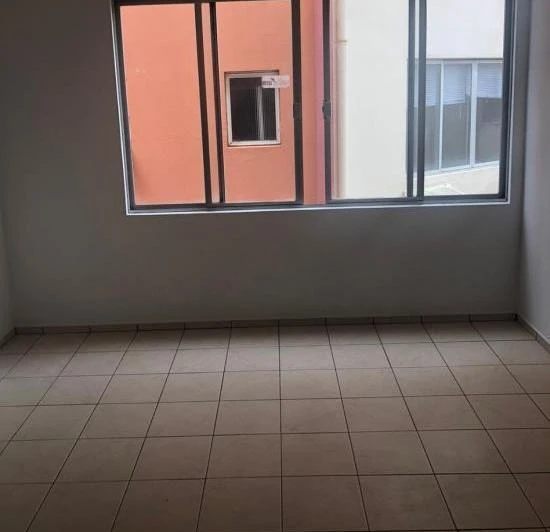 35 m² studio with 1 bedroom, 1 bath and parking — photo 2