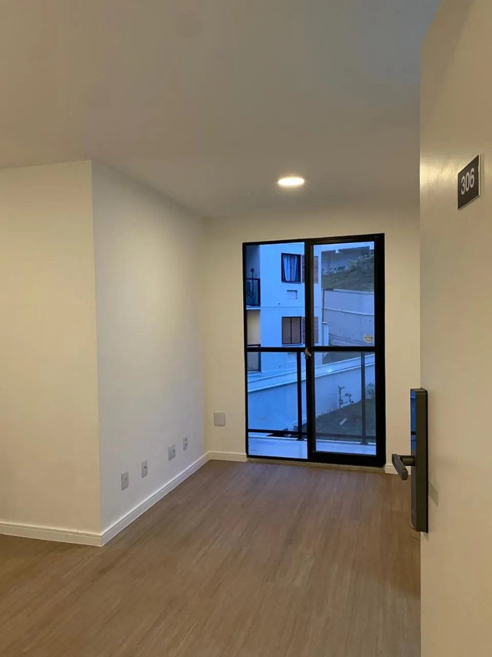 2 quartos e vista para as montanhas: apartamento de 43 m² — photo 3