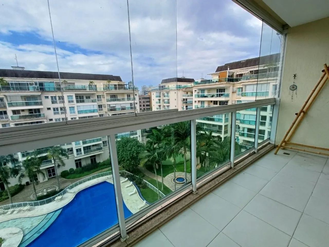 203 m² apartment with 3 bedrooms and enclosed balcony — photo 20