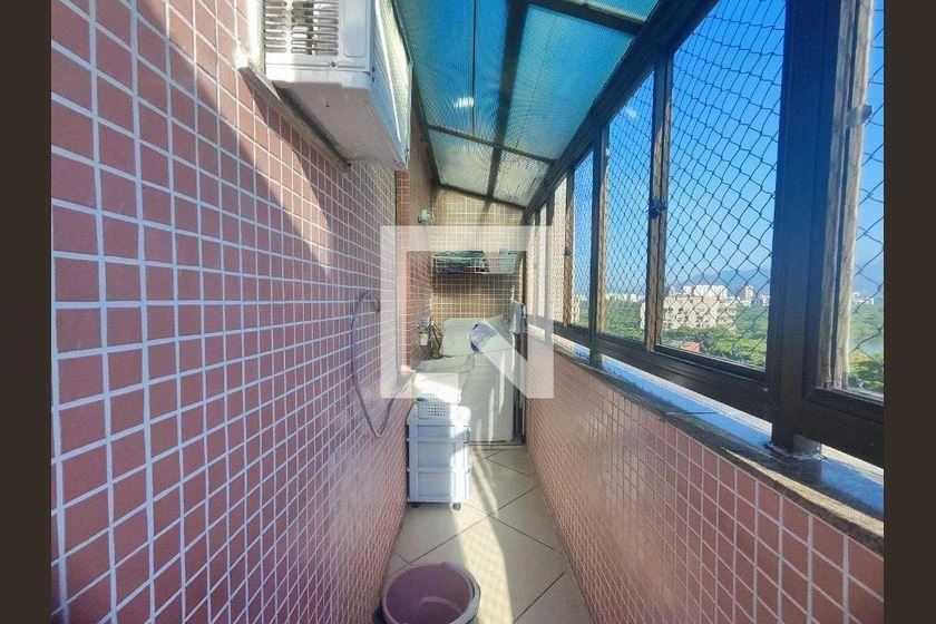 Apartamento mobiliado de 139 m² com 3 quartos e varanda — photo 34