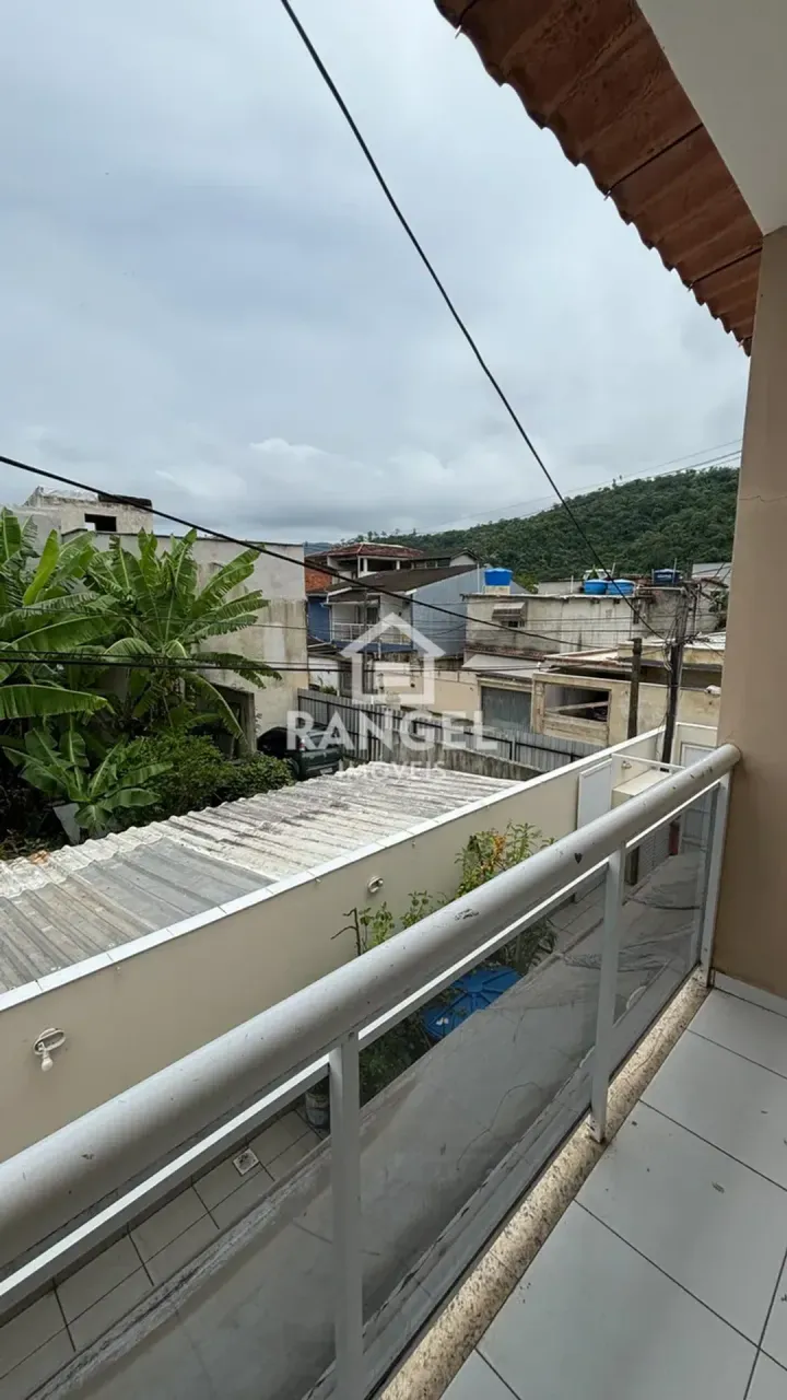 House with 2 bedrooms, 2 bathrooms and a balcony — photo 13