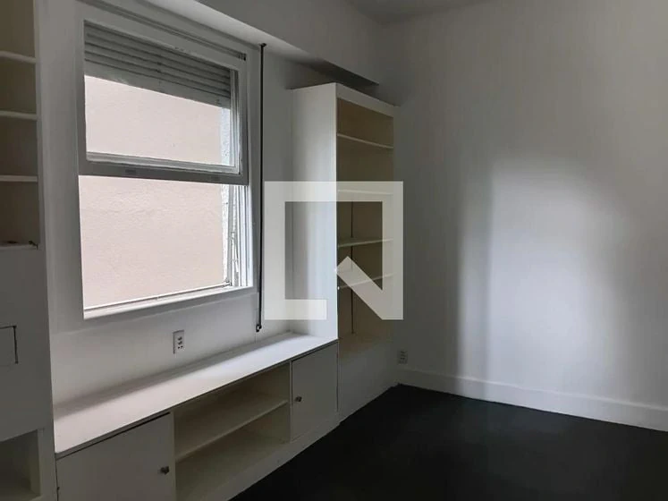 3-bedroom apartment, 1 with its own bathroom, 110 m² — photo 9