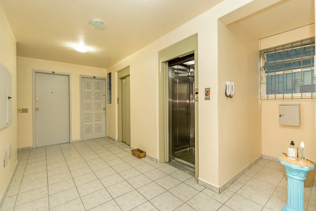 41 m² studio with open-plan kitchen and 1 bedroom — photo 4