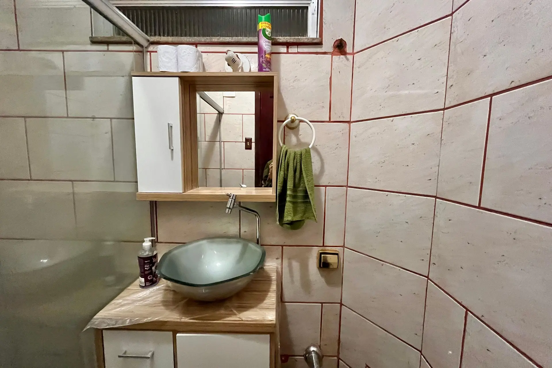 Furnished 2-bedroom apartment with a separate kitchen — photo 24