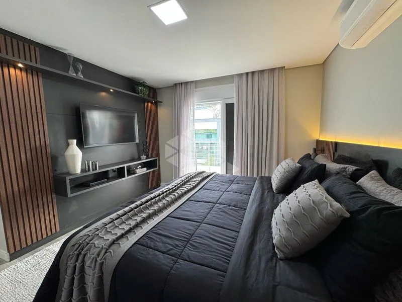 Furnished house with 4 en-suite bedrooms and private garden — photo 12