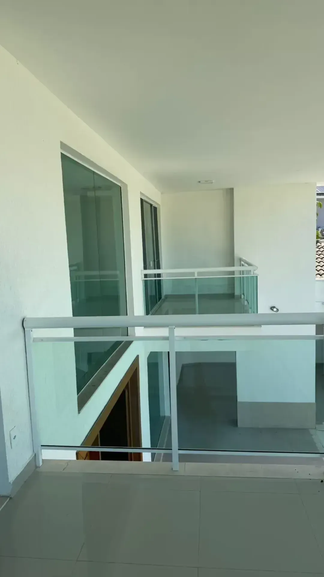 House with 5 bedrooms and 5 bathrooms, mountain view — photo 36