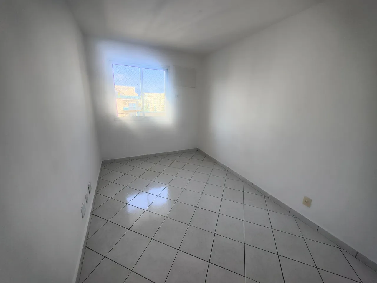 Apartment with 2 bedrooms, 1 bathroom and 1 parking spot — photo 10